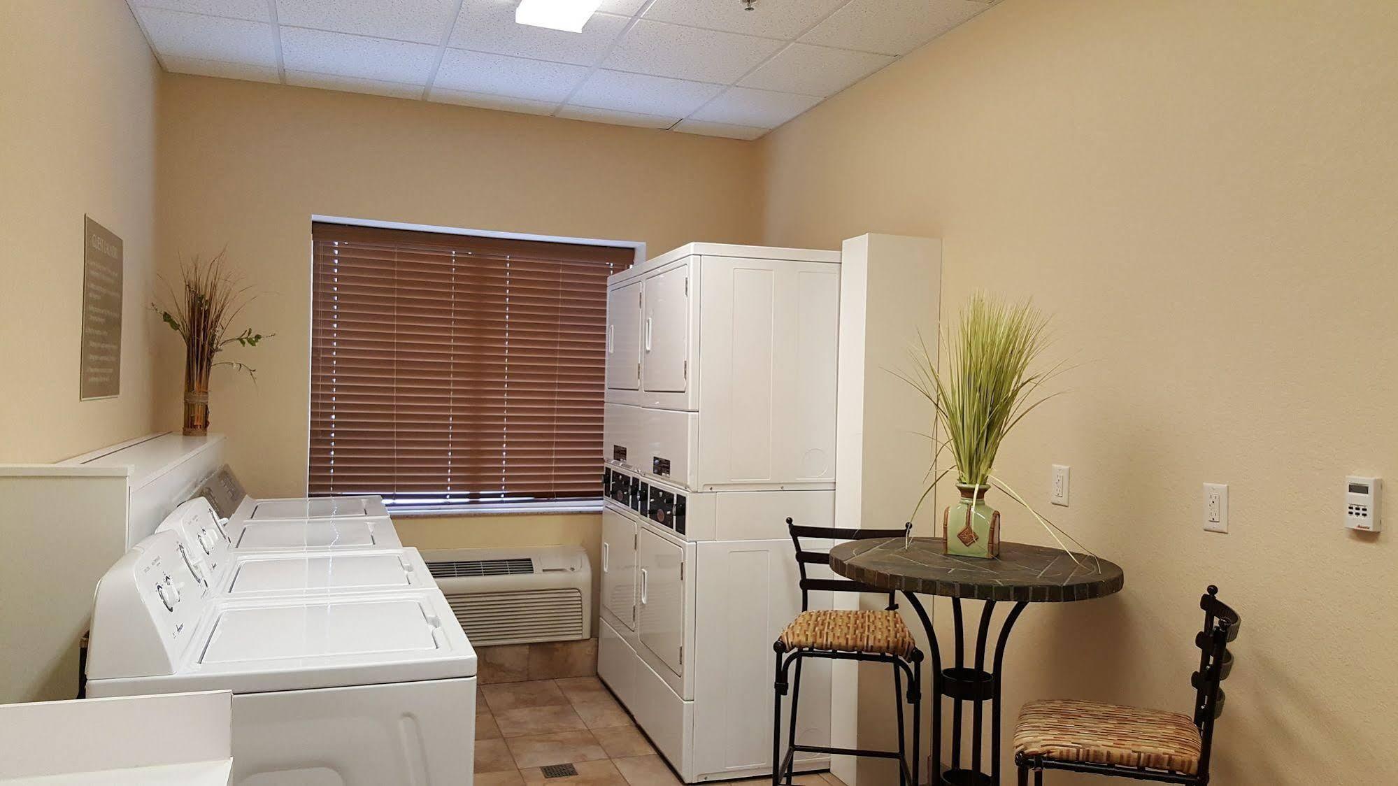 Candlewood Suites Portland Airport By Ihg Eksteriør bilde